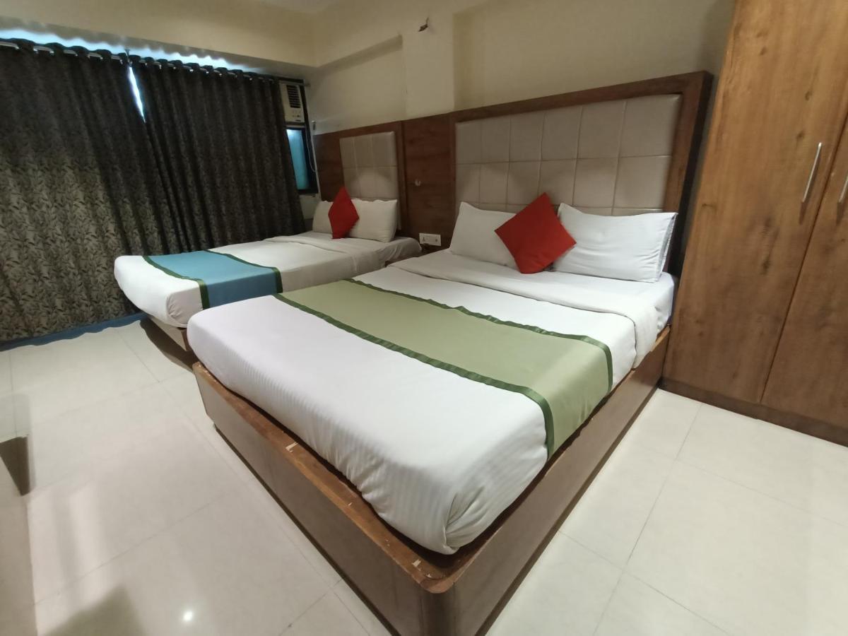 Fabhotel Regal Inn Мумбаи Экстерьер фото