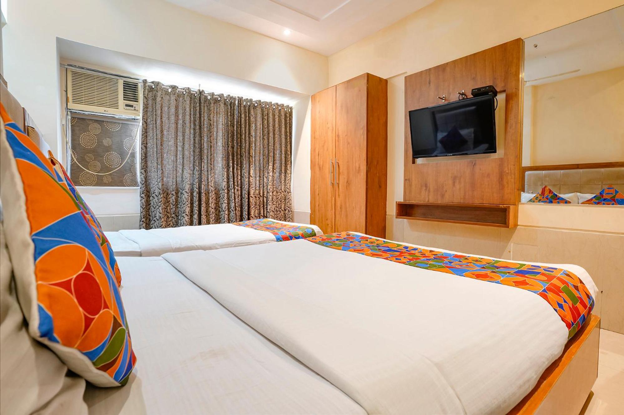 Fabhotel Regal Inn Мумбаи Экстерьер фото